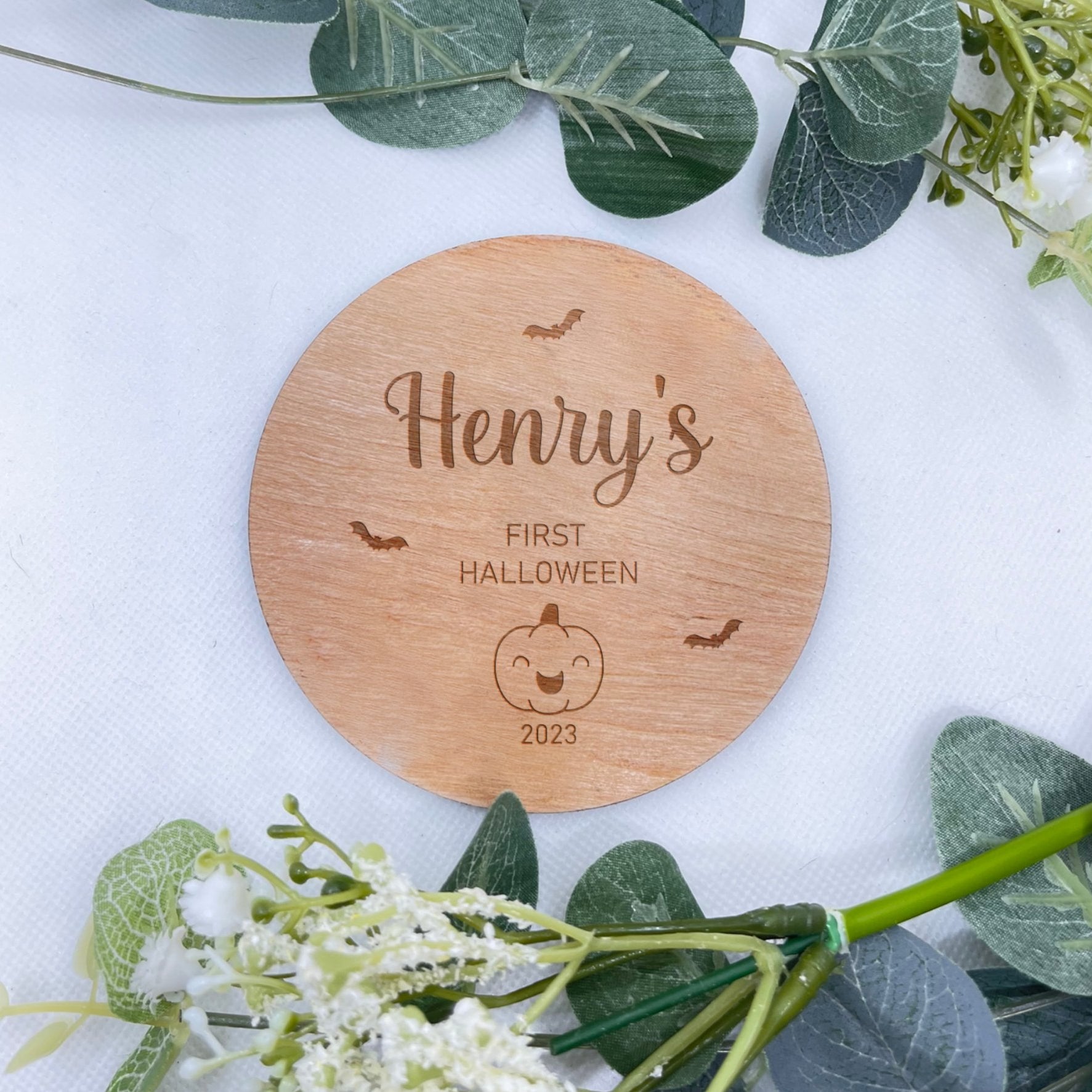 Personalised Halloween Keepsake - Cherry wood plaque with engraved pumpkin and bats. Celebrate baby's first Halloween with this adorable custom memento. 
