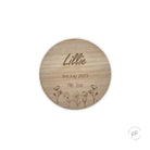 Wooden Sign with Personalised Engraving , Baby Name Announcement disc. This is a great gift for friends or family with a new baby. Engrave with name,date of birth & weight of the baby. with a  flower design at the bottom of the disc, this is made from 4mm wood. This comes in 10 centimetres by 10 centimetres or 15 by 15.    