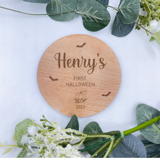 Personalised Baby's First Halloween Plaque: A heartwarming cherry wood plaque to celebrate your little one's first Halloween. Engraved with adorable bats & pumpkin, and personalised with your baby's name, it becomes a cherished keepsake. Available in 10x10cm or 15x15cm (approx.) size, 4mm thick cherry veneer. This special memento captures the magic of the occasion. Important: Not intended for use by children, adult supervision required.