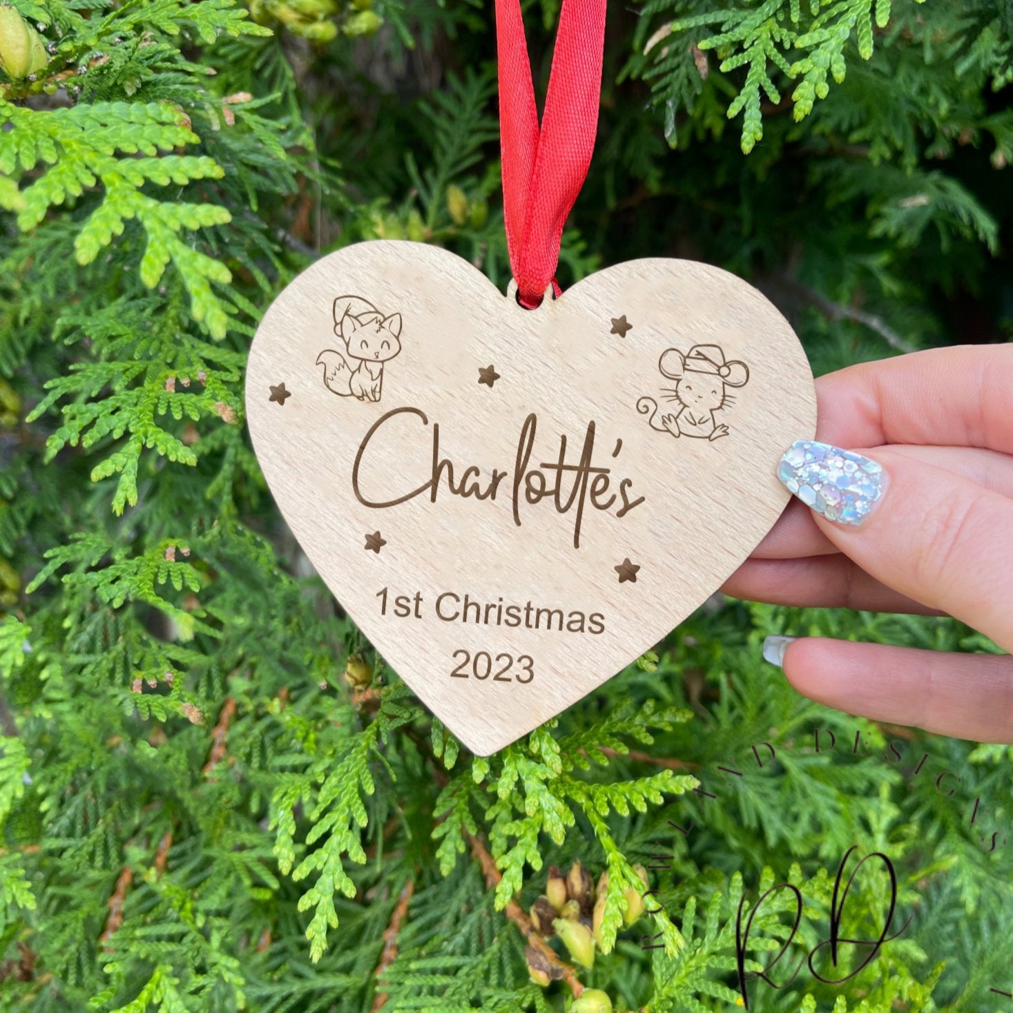Personalised Baby's First Christmas Heart Bauble - Fox & Mouse - 1st Christmas 2023 - Premium Beech Veneer Ornament - Festive Red Ribbon - Cherished Family Keepsake